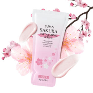 Scrub pentru corp cu Extract de Flori de Cireș Japonez (Sakura) și Vitamina C, Plic 8 gr, LAIKOU®