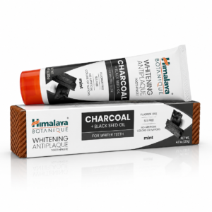 Pastă de dinți Himalaya Botanique® cu cărbune activ și ulei din semințe negre, efect de albire și protecție, mentă, 113 g